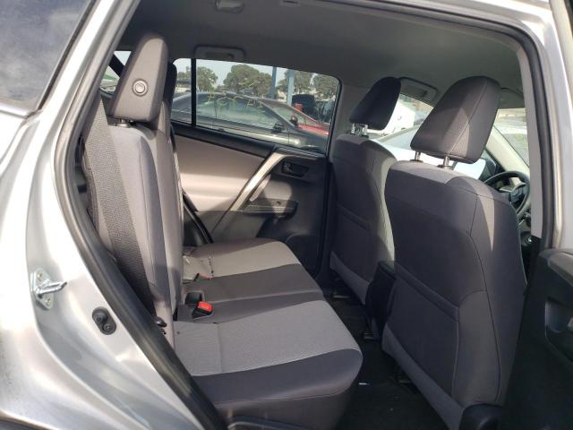 Photo 6 from auction – 2015 TOYOTA RAV4 LE with VIN 2T3ZFREV9FW159201