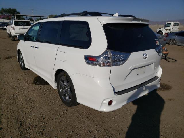 Photo 3 from auction – 2018 TOYOTA SIENNA SE with VIN 5TDXZ3DC5JS921171