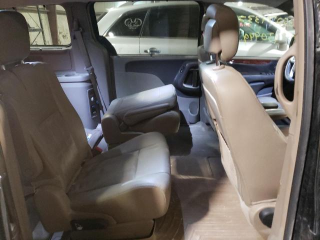 Photo 6 from auction – 2015 CHRYSLER TOWN & COU with VIN 2C4RC1BG1FR656348