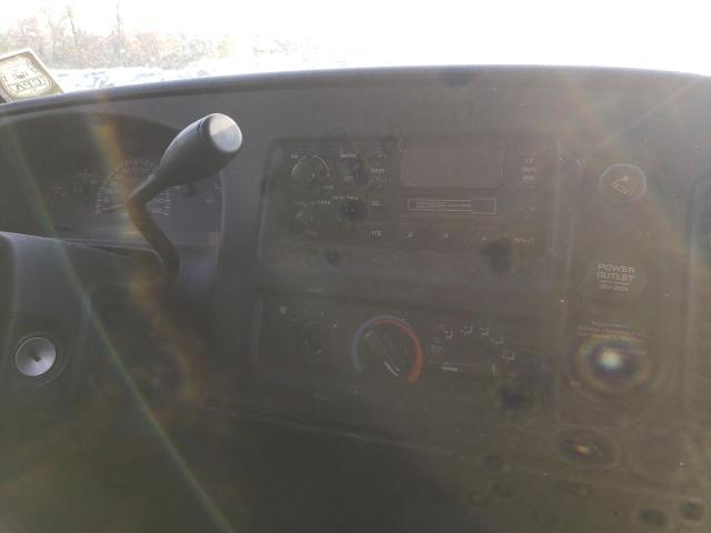 Photo 9 from auction – 2001 DODGE RAM VAN B1 with VIN 2B7HB11X71K536894