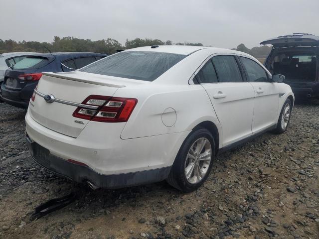 Photo 4 from auction – 2014 FORD TAURUS SEL with VIN 1FAHP2E82EG122971