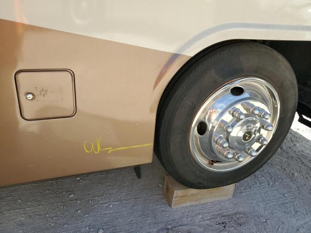 Photo 9 from auction – 2008 HOLI MOTORHOME with VIN 1RF2B444482047077