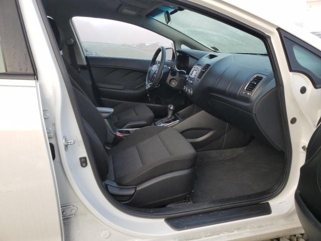 Photo 5 from auction – 2017 KIA FORTE LX with VIN 3KPFK4A7XHE110368