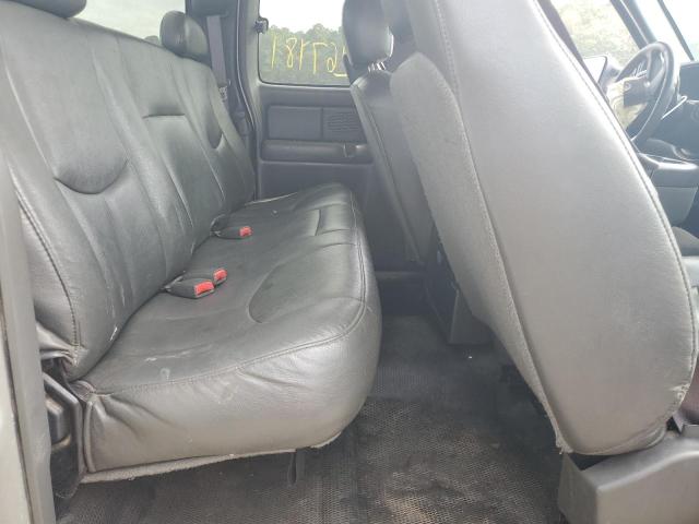 Photo 6 from auction – 2004 CHEVROLET SILVERADO with VIN 1GCHK29U74E324943
