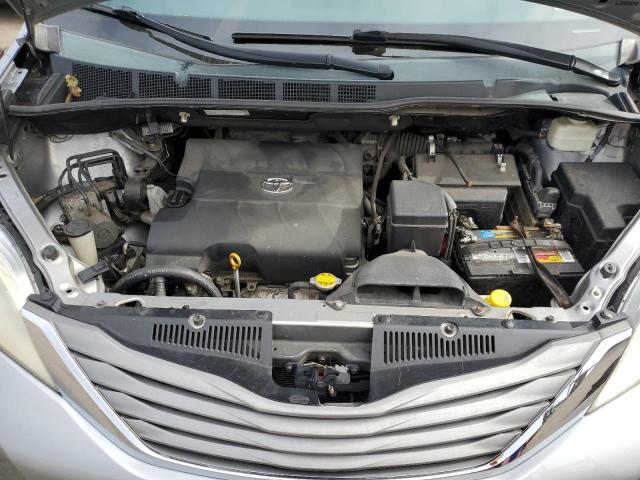 Photo 7 from auction – 2011 TOYOTA SIENNA XLE with VIN 5TDYK3DC8BS160081