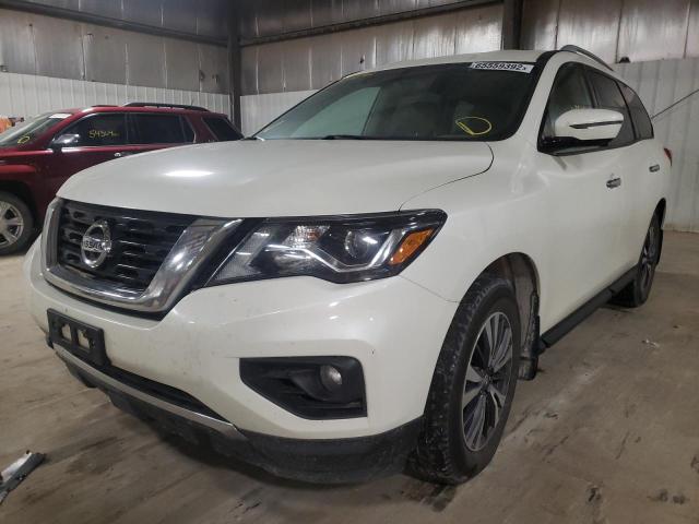 Photo 2 from auction – 2017 NISSAN PATHFINDER with VIN 5N1DR2MM0HC677183