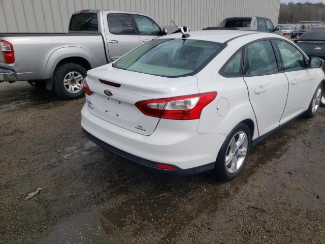 Photo 4 from auction – 2014 FORD FOCUS SE with VIN 1FADP3F28EL121300