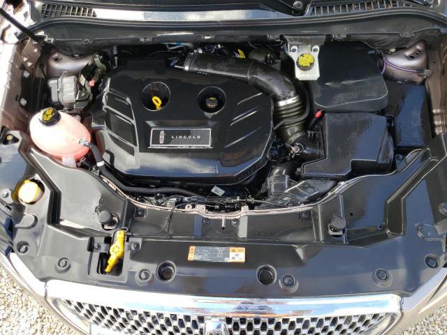 Photo 7 from auction – 2019 LINCOLN MKC RESERV with VIN 5LMCJ3C93KUL22190