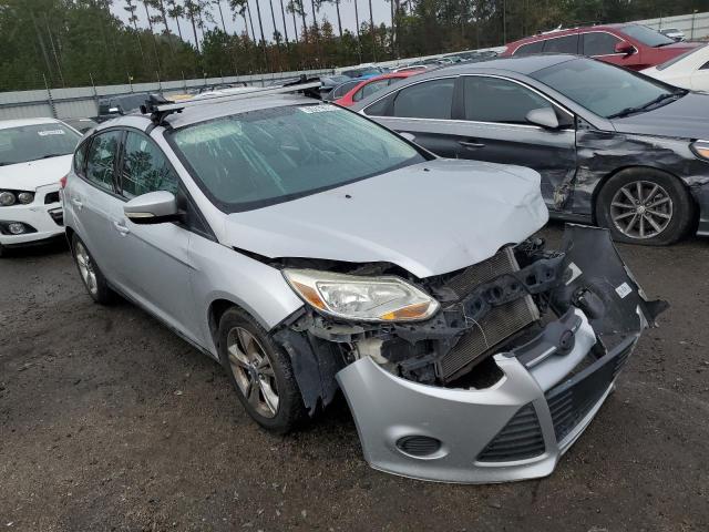 FORD FOCUS SE 2014 with VIN 1FADP3K26EL137355 - Photo from auction