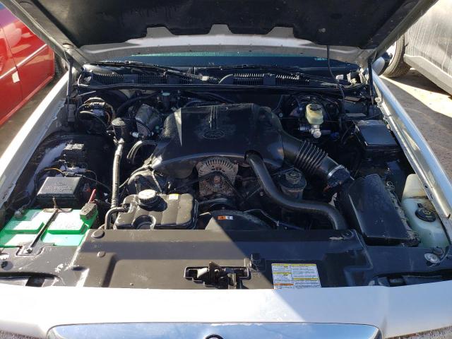 Photo 7 from auction – 2001 MERCURY GRAND MARQ with VIN 2MEFM74W01X649384