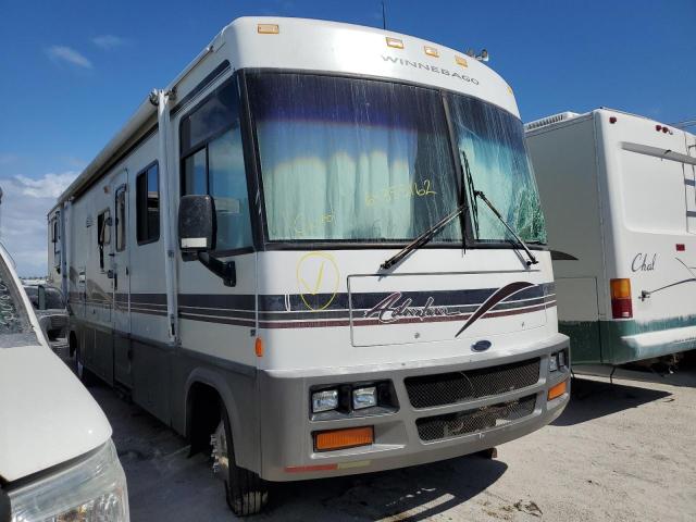 WINNEBAGO RV 1999 with VIN 3FCNF53S1XJA36657 - Photo from auction