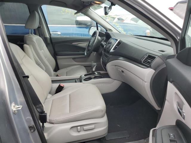 Photo 5 from auction – 2015 HONDA RIDGELINE with VIN 5FPYK2F62JB002279