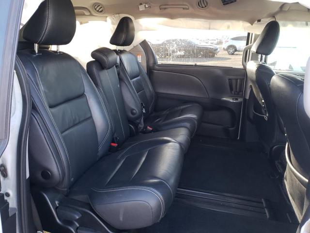 Photo 6 from auction – 2018 TOYOTA SIENNA SE with VIN 5TDXZ3DC5JS921171