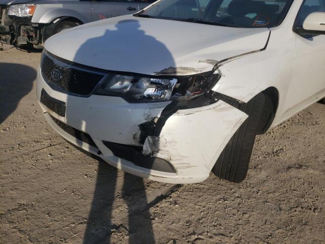 Photo 9 from auction – 2013 KIA FORTE EX with VIN KNAFU4A26D5727347