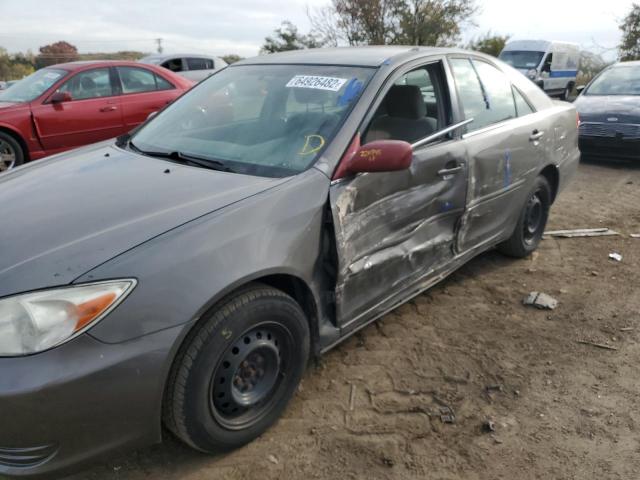 Photo 9 from auction – 2004 TOYOTA CAMRY LE with VIN 4T1BE32K74U843276