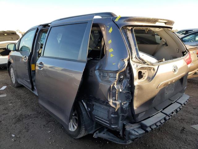 Photo 3 from auction – 2011 TOYOTA SIENNA XLE with VIN 5TDYK3DCXBS161345