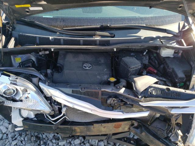 Photo 7 from auction – 2014 TOYOTA SIENNA XLE with VIN 5TDDK3DC4ES075709