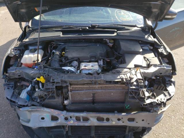 Photo 7 from auction – 2016 FORD FOCUS SE with VIN 1FADP3KE2GL259966