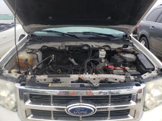 Photo 7 from auction – 2010 FORD ESCAPE XLS with VIN 1FMCU0C72AKD05110