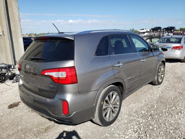 Photo 4 from auction – 2015 KIA SORENTO SX with VIN 5XYKW4A72FG580249