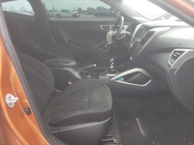 Photo 5 from auction – 2013 HYUNDAI VELOSTER with VIN KMHTC6AD4DU129474