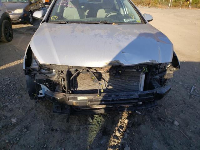 Photo 9 from auction – 2015 HYUNDAI SONATA SE with VIN 5NPE24AF9FH075737