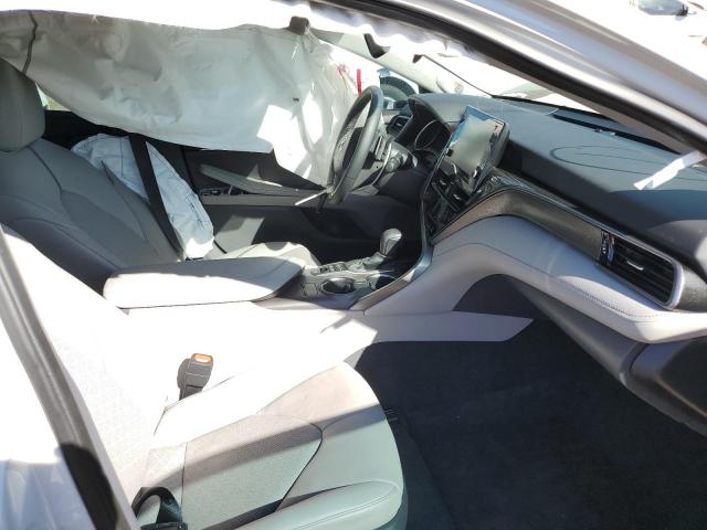 Photo 5 from auction – 2022 TOYOTA CAMRY XSE with VIN 4T1K31AK2NU042994