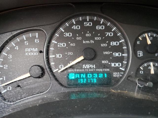 Photo 8 from auction – 2002 CHEVROLET AVALANCHE with VIN 3GNEK13T32G362017