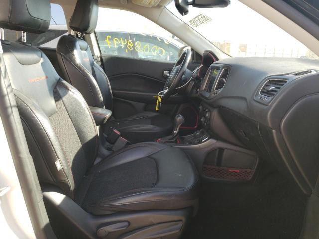 Photo 5 from auction – 2019 JEEP COMPASS TR with VIN 3C4NJDDB9KT649873