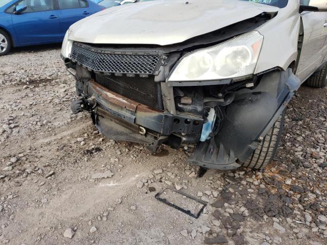 Photo 9 from auction – 2010 CHEVROLET TRAVERSE L with VIN 1GNLRFEDXAJ221982