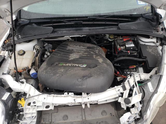 Photo 7 from auction – 2014 FORD FOCUS BEV with VIN 1FADP3R49EL210130
