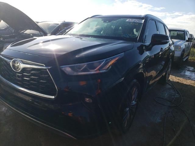 Photo 2 from auction – 2021 TOYOTA HIGHLANDER with VIN 5TDFZRAH5MS070850