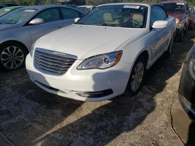 Photo 2 from auction – 2013 CHRYSLER 200 TOURIN with VIN 1C3BCBEB1DN729045