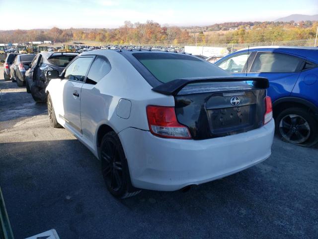 Photo 3 from auction – 2013 TOYOTA SCION with VIN JTKJF5C76D3058975