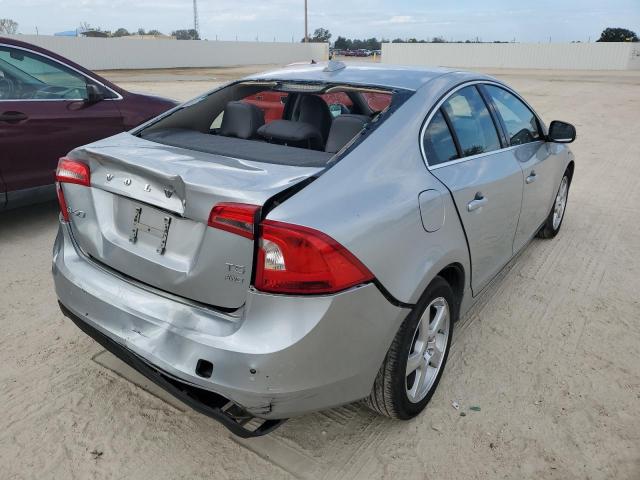 Photo 4 from auction – 2013 VOLVO S60 T5 with VIN YV1612FH9D2210729