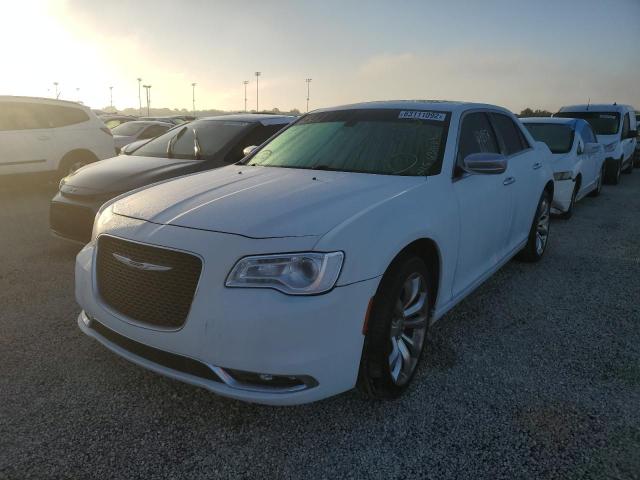 Photo 2 from auction – 2019 CHRYSLER 300 LIMITE with VIN 2C3CCAEG8KH585669
