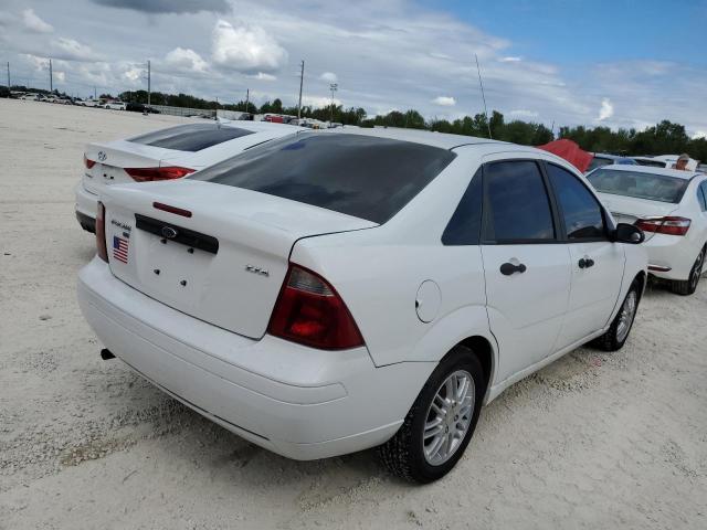 Photo 4 from auction – 2005 FORD FOCUS ZX4 with VIN 1FAHP34N85W152253