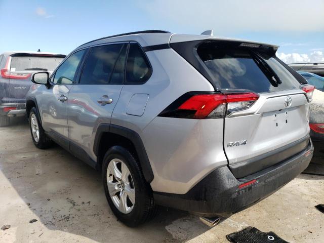 Photo 3 from auction – 2021 TOYOTA RAV4 XLE with VIN 2T3W1RFV4MC165986