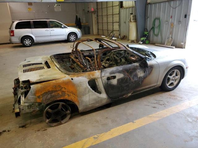 Photo 9 from auction – 2001 TOYOTA MR2 SPYDER with VIN JTDFR320810040438