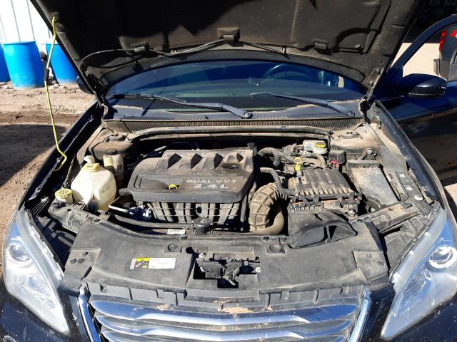 Photo 7 from auction – 2014 CHRYSLER 200 TOURIN with VIN 1C3CCBBB8EN192765