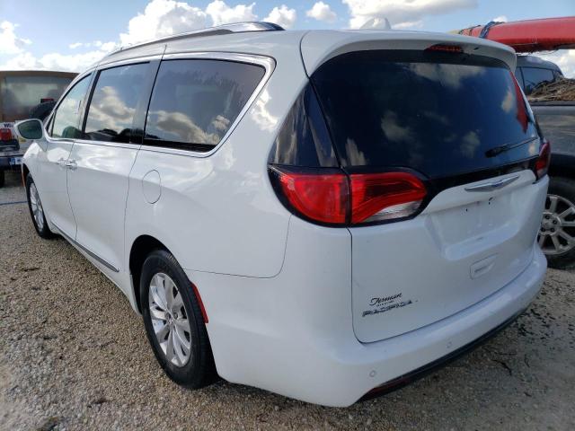 Photo 3 from auction – 2018 CHRYSLER PACIFICA T with VIN 2C4RC1BG5JR246743