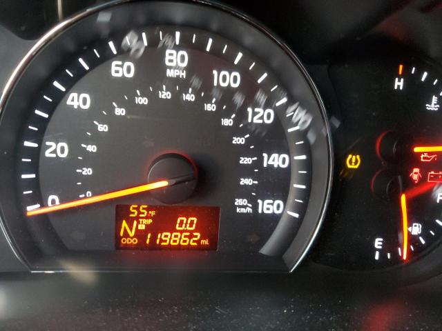 Photo 8 from auction – 2015 KIA SORENTO LX with VIN 5XYKTDA73FG599739