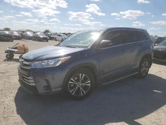 Photo 2 from auction – 2019 TOYOTA HIGHLANDER with VIN 5TDZZRFH7KS347341