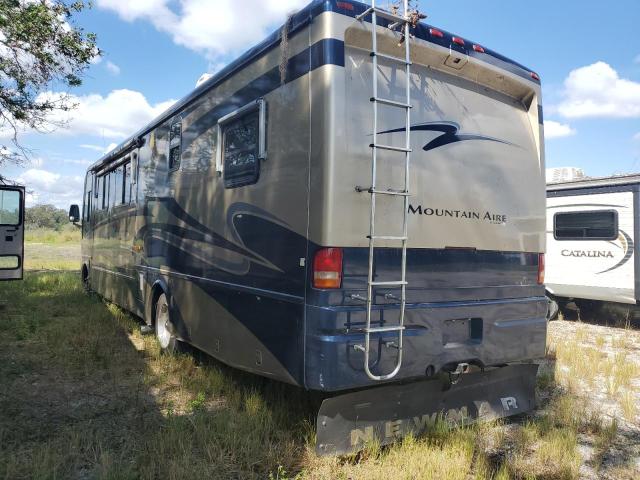 Photo 3 from auction – 2004 NWMC PC with VIN 5B4MP67G843376927