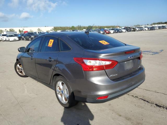 Foto 3 de la subasta – 2013 FORD FOCUS SE con VIN 1FADP3F23DL312055