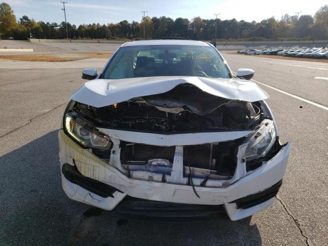 Photo 9 from auction – 2018 HONDA CIVIC EX with VIN 19XFC2F70JE038855
