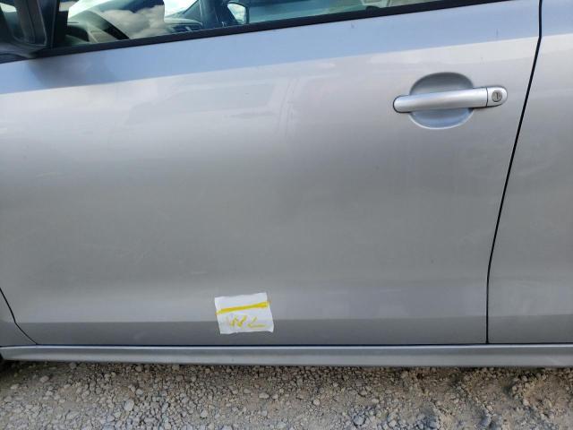 Photo 9 from auction – 2015 VOLKSWAGEN JETTA BASE with VIN 3VW2K7AJ7FM402409