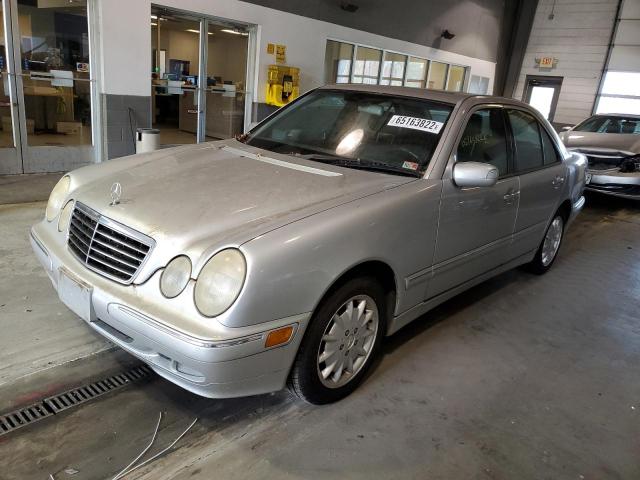 Photo 2 from auction – 2001 MERCEDES-BENZ E 320 with VIN WDBJF65J01B298531