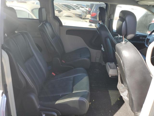 Photo 6 from auction – 2013 CHRYSLER TOWN & COU with VIN 2C4RC1BG6DR690511