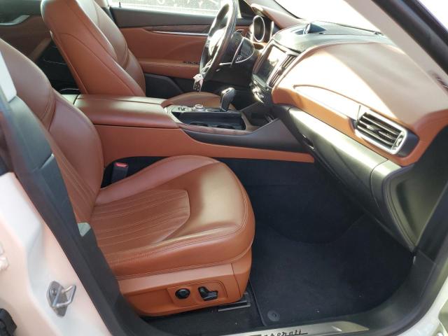 Photo 5 from auction – 2017 MASERATI LEVANTE LU with VIN ZN661XUL2HX207690